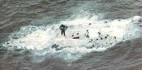 Dossier de l’été – #2 : Du sauvetage du navigateur français Raphael Dinelli en 1996 à la surveillance des pollutions hydrocarbures en 2005