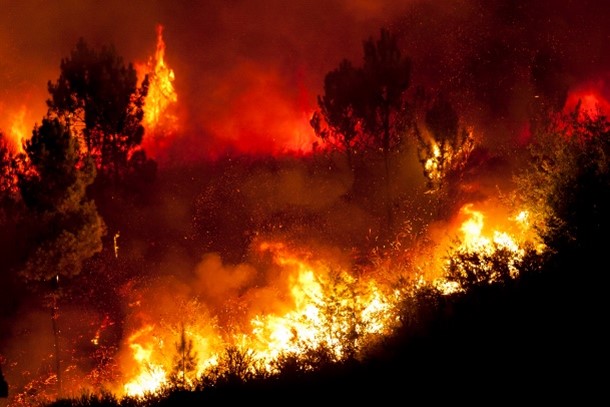 CLS sur le front des incendies