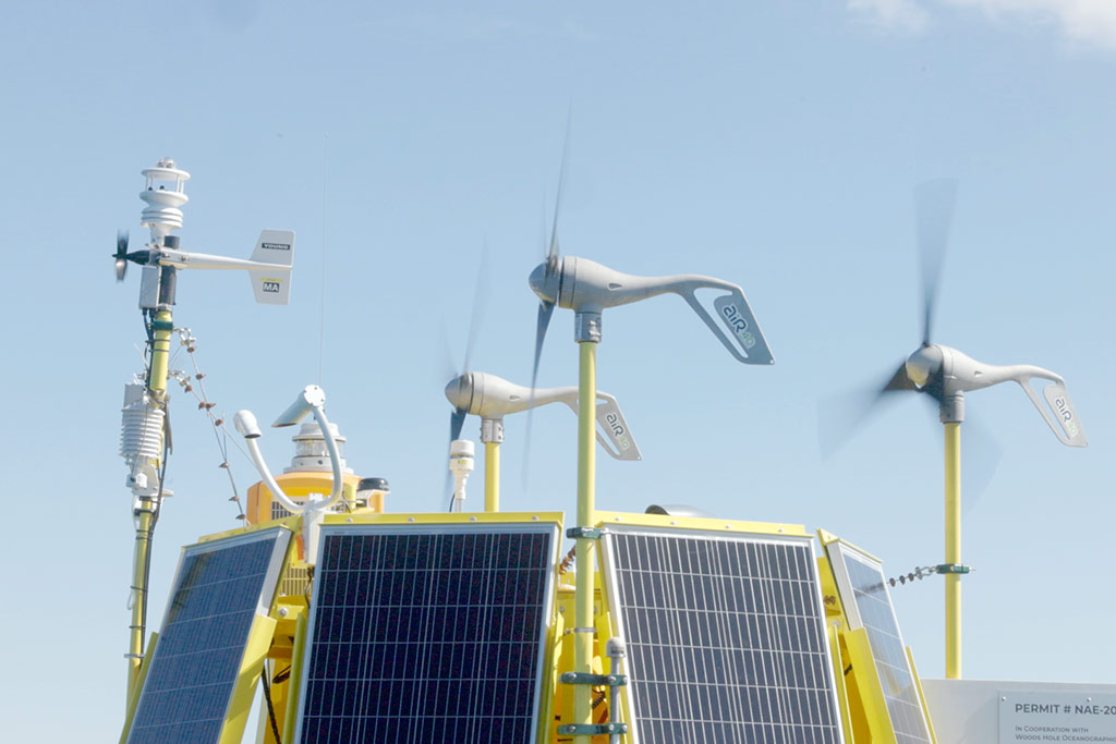 DeepCLiDAR 2.0 buoy system