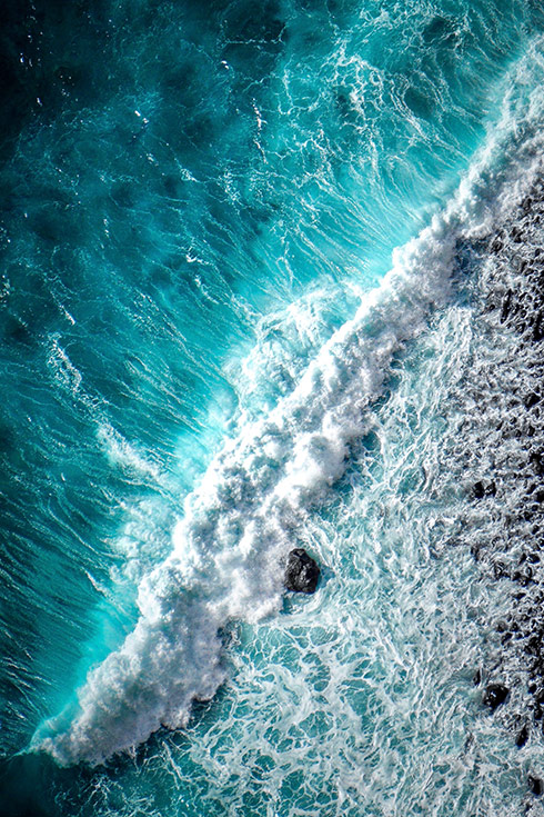 Breaking waves
