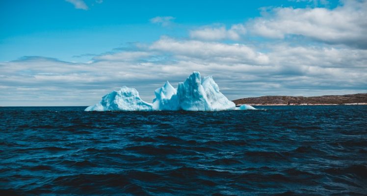 Vendée Globe : face au danger icebergs, les satellites veillent et la ZEA est adaptée